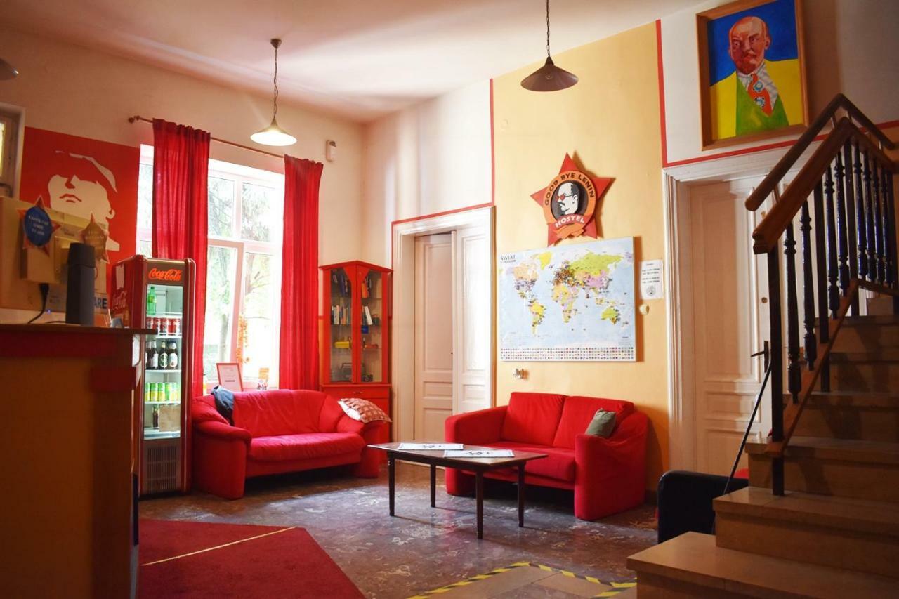 Good Bye Lenin Pub & Garden Hostel - Krakow — Bilder 1